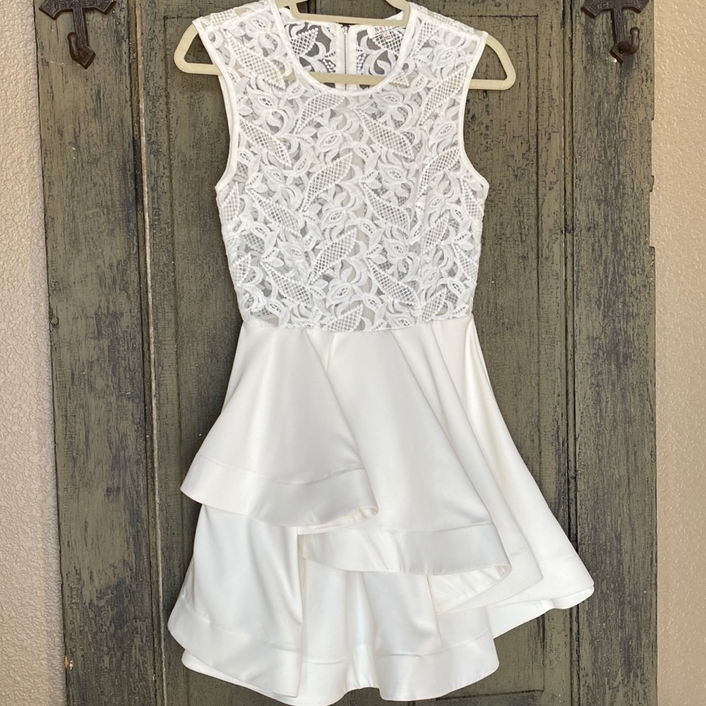 White Lace and Wired Hem Formal Dress